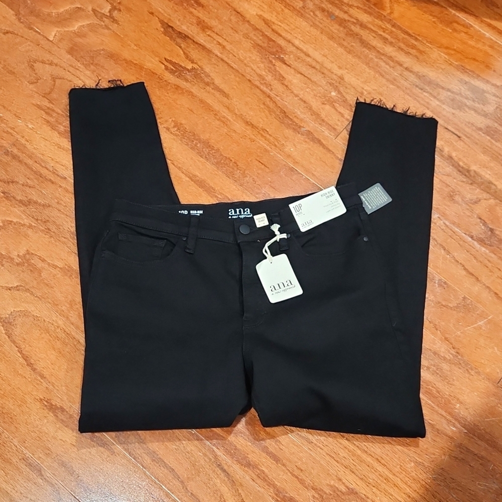 Black skinny jeans‎